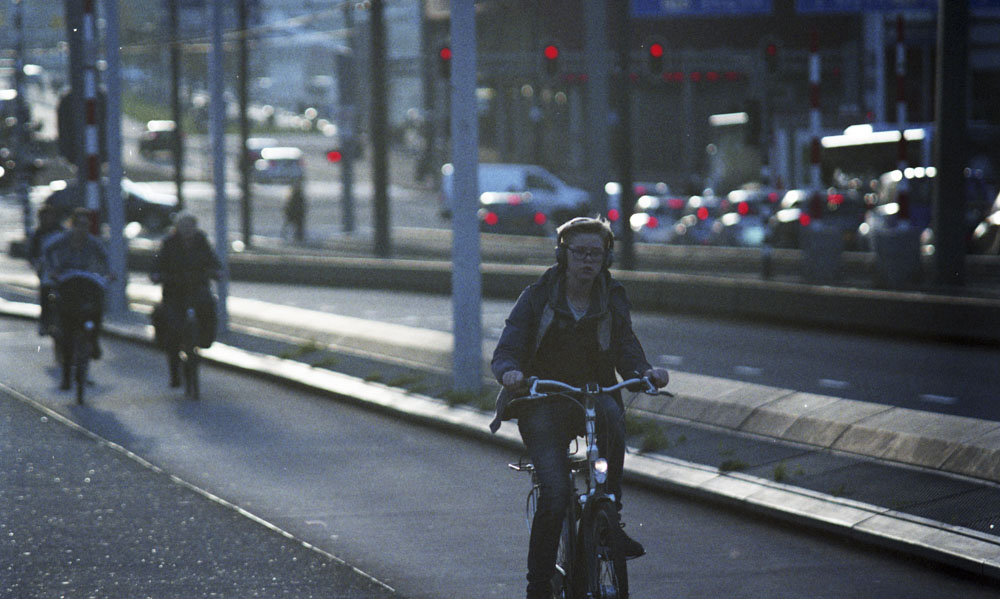 Commuters analog 181116 04.jpg