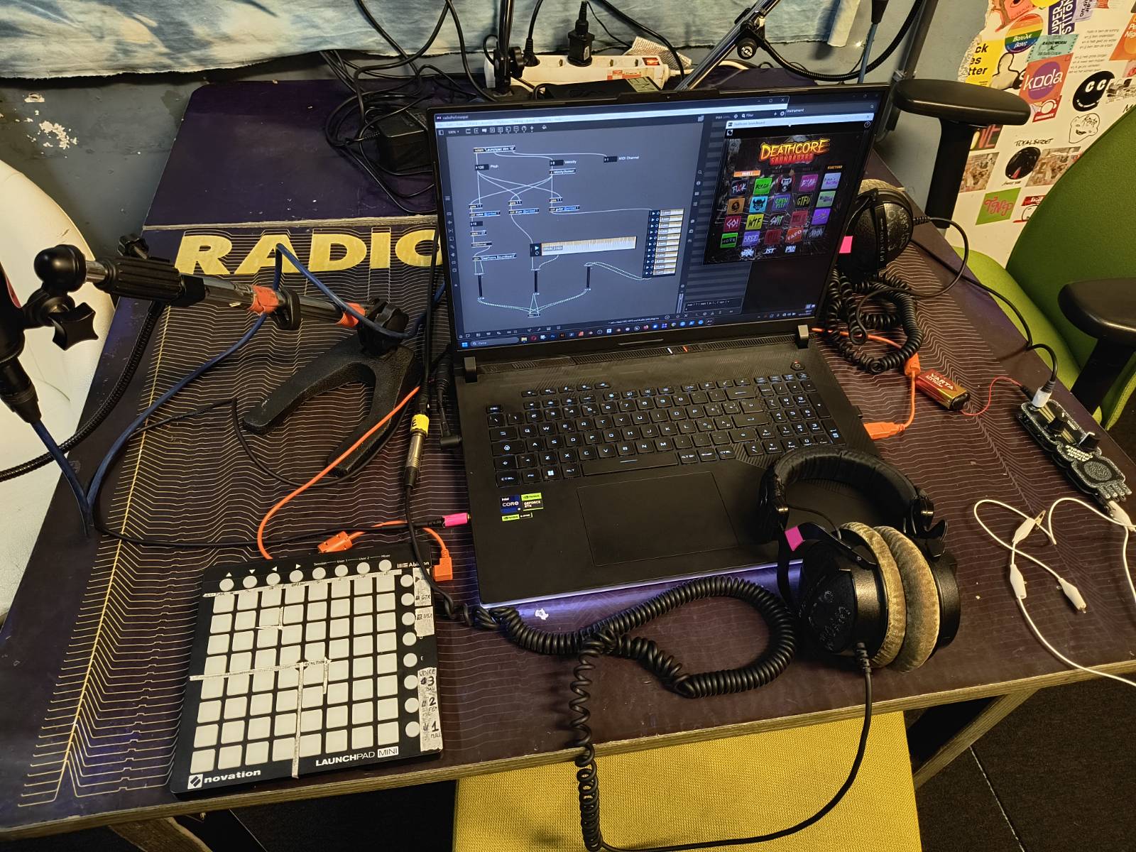 Deathcore Writing Machine setup