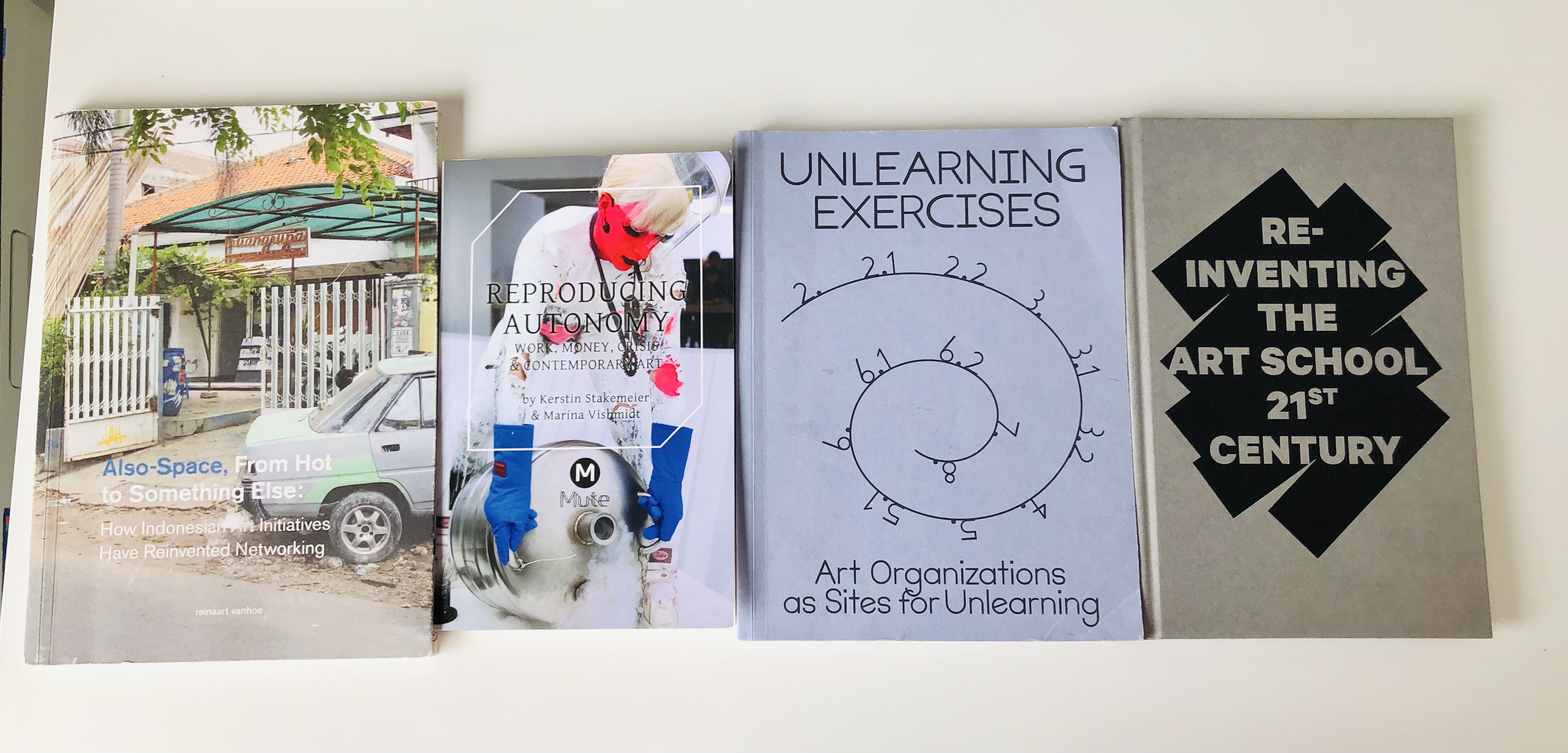 Books si13 ref.jpeg