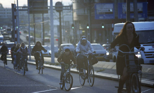 Commuters analog 181116 03.jpg