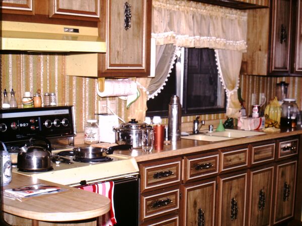 Kitchen coutner